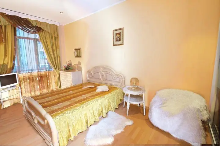 Санкт-Петербург: Myhomehotel Ispolkomskaya 9