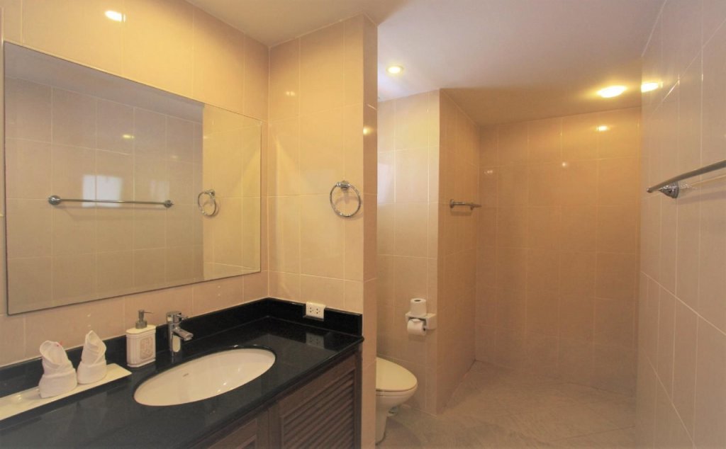 Тхаланг: Surin Sabai Condo 2