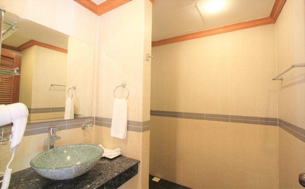 Тхаланг: Surin Sabai Condo 2
