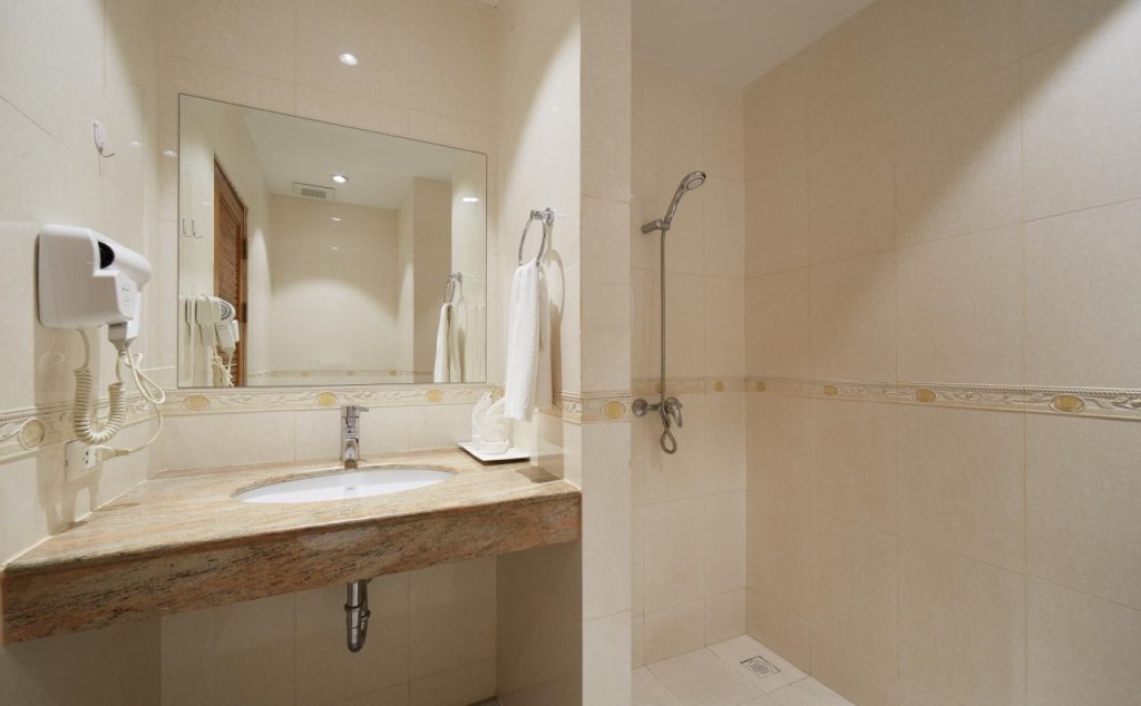 Тхаланг: Surin Sabai Condo 2