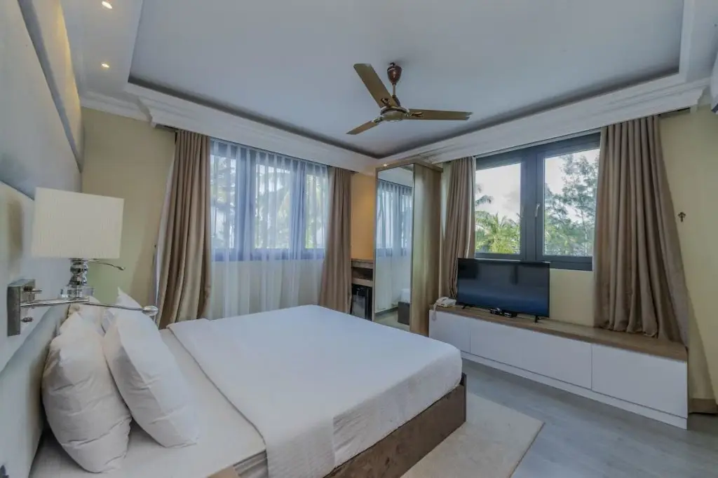 Северный атолл Мале: Coral Grand Beach & Spa