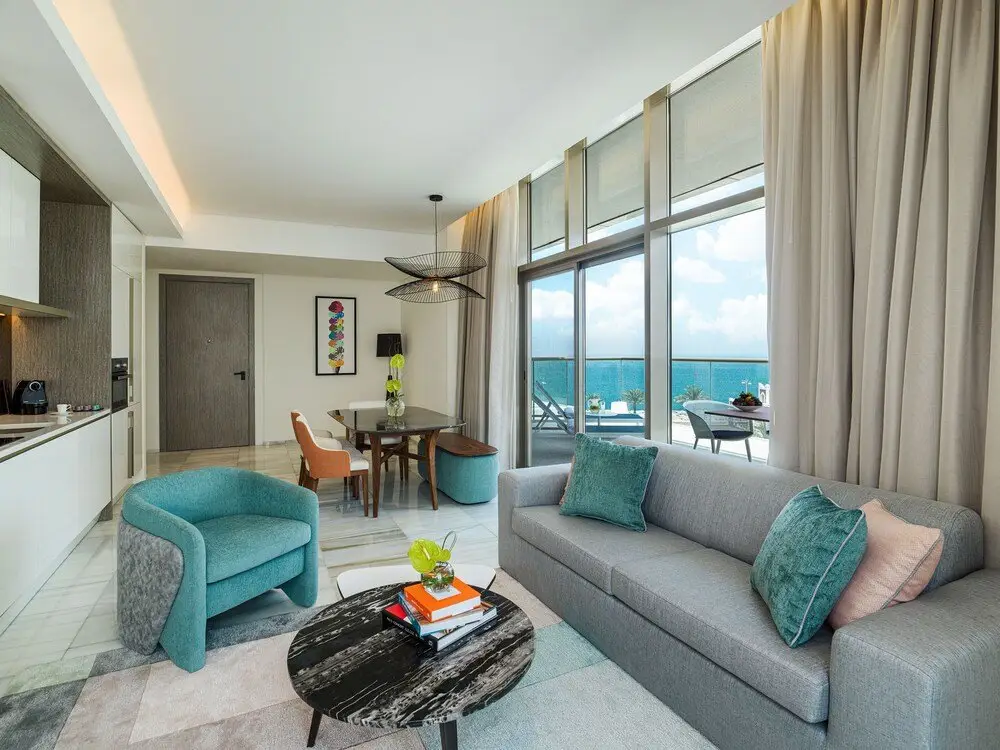 Дубай: Th8 Palm, Managed by Accor ( opening soon)
