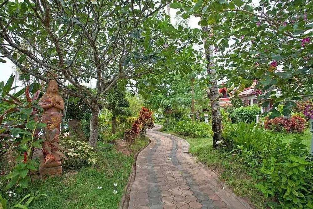 Самуи: Bang Po Sovereign 3 Bed Royal Suite