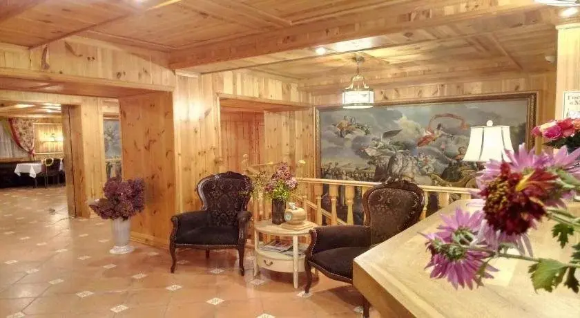 Жданов: Hotel Muravskiy Trakt