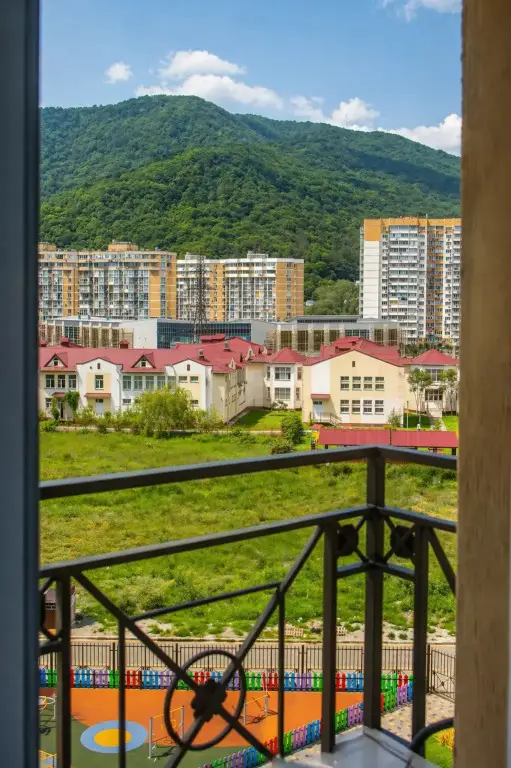 Лазаревское: Квартира с видом на Горы