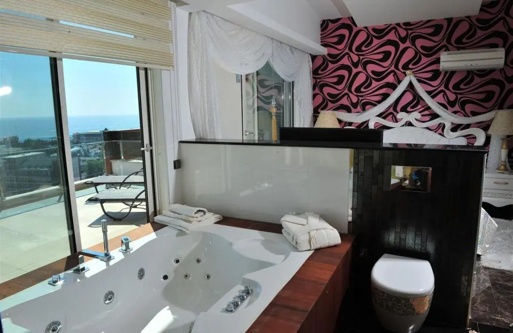 Аланья: Nice Home with Shared Pools near Beach and City Center in Alanya