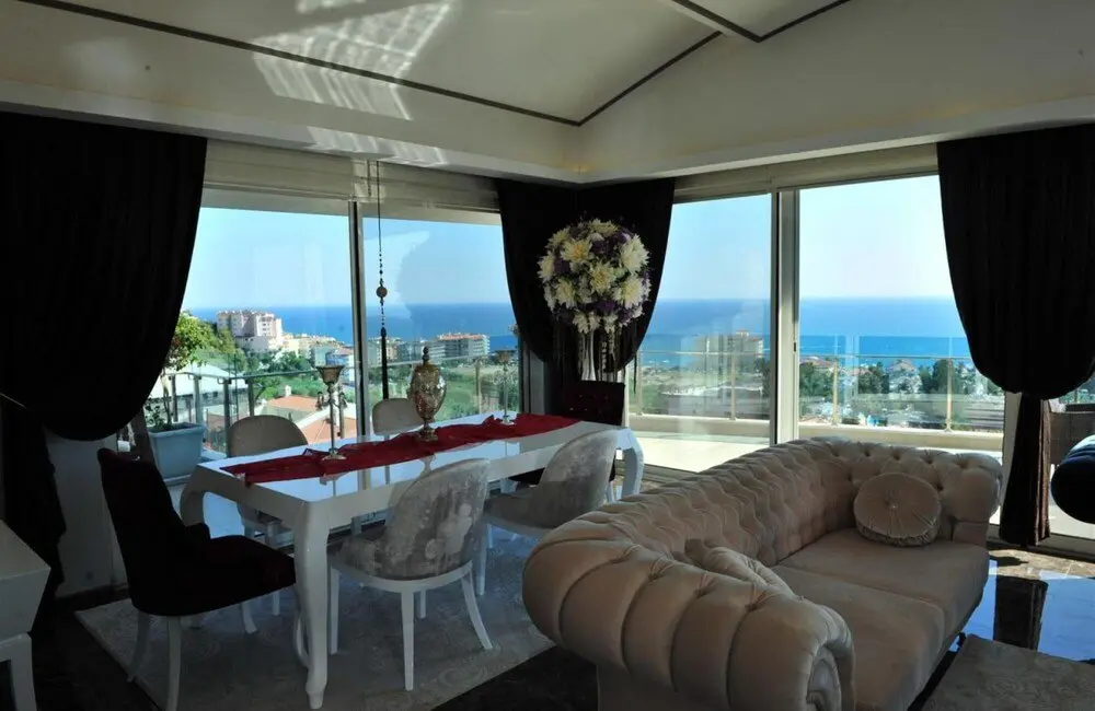 Аланья: Nice Home with Shared Pools near Beach and City Center in Alanya