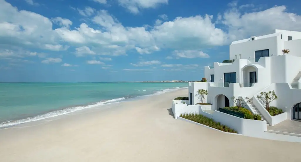 Гантут: Anantara Santorini Abu Dhabi Retreat - Adults Only