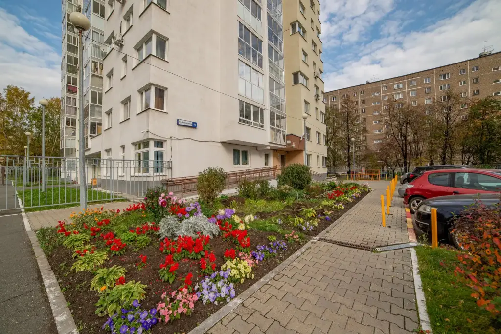 Европа Центр на улице Электриков — фото 1
