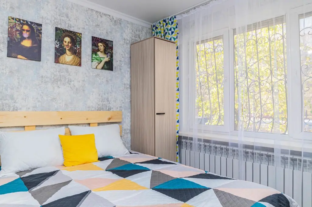 Алматы: YourHouse (ЙоХаус) на улице Си Синхая 22