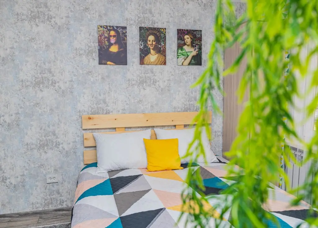 Алматы: YourHouse (ЙоХаус) на улице Си Синхая 22