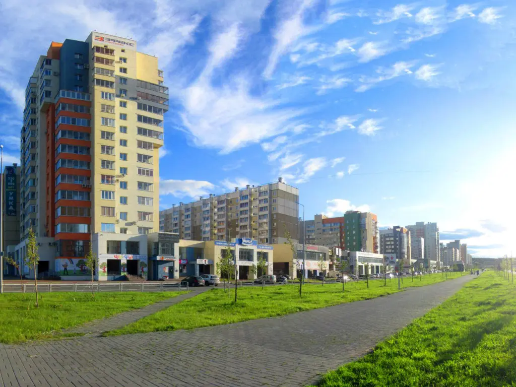 Челябинск: Апартаменты в центре Тополинки