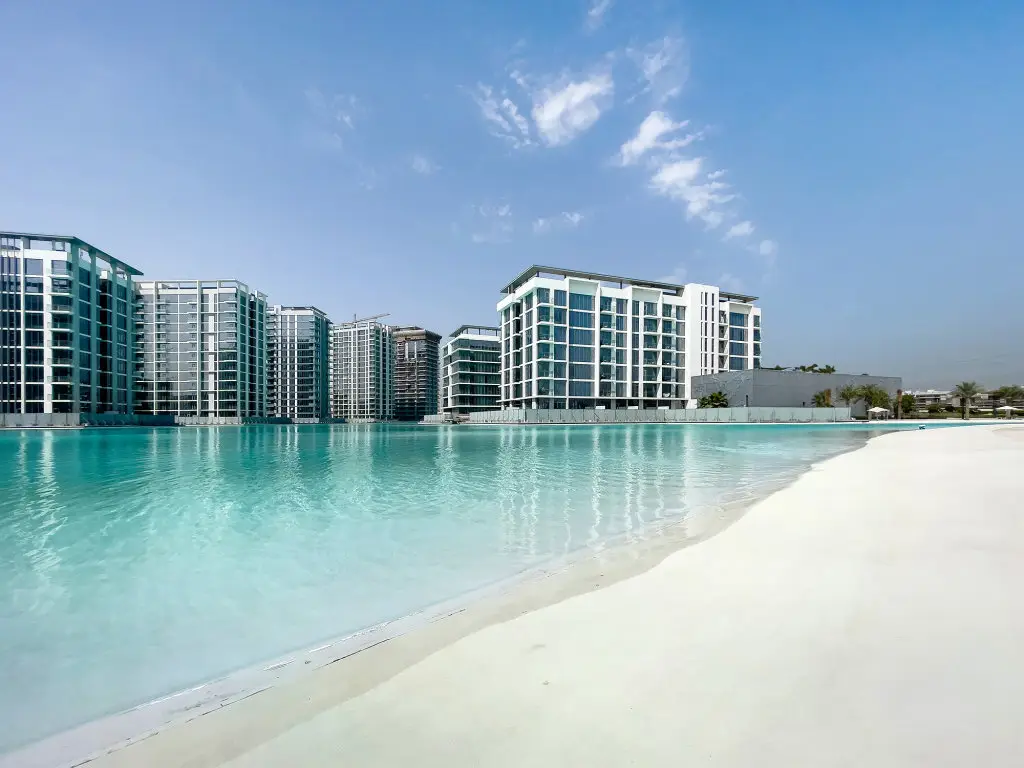 Дубай: Апартаменты Beautiful 1BR in Crystal Lagoon