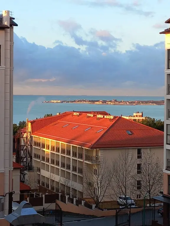 Геленджик: Квартира с Видом на Море