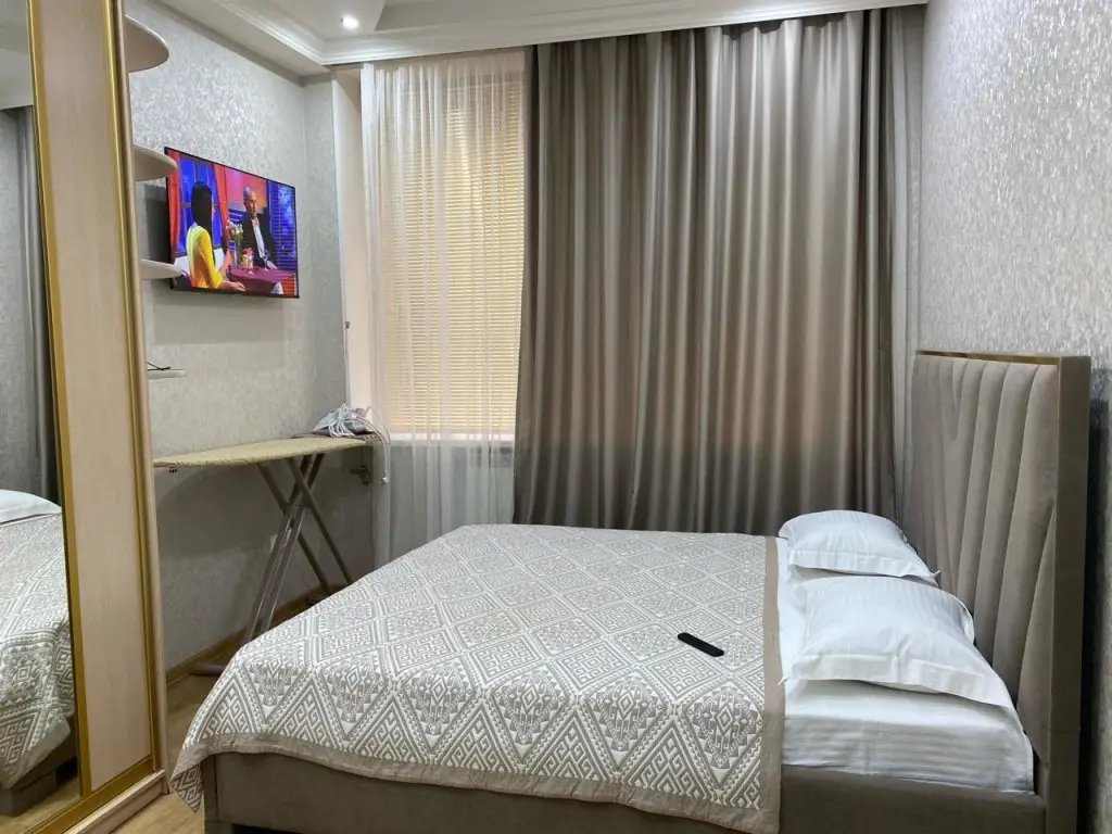 Махачкала: Апартаменты Tour House  в Центре Махачкалы
