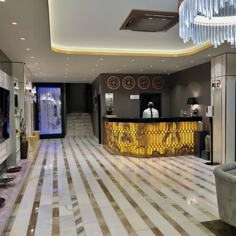 Арнавуткёй: Отель MQ Hotel Suites