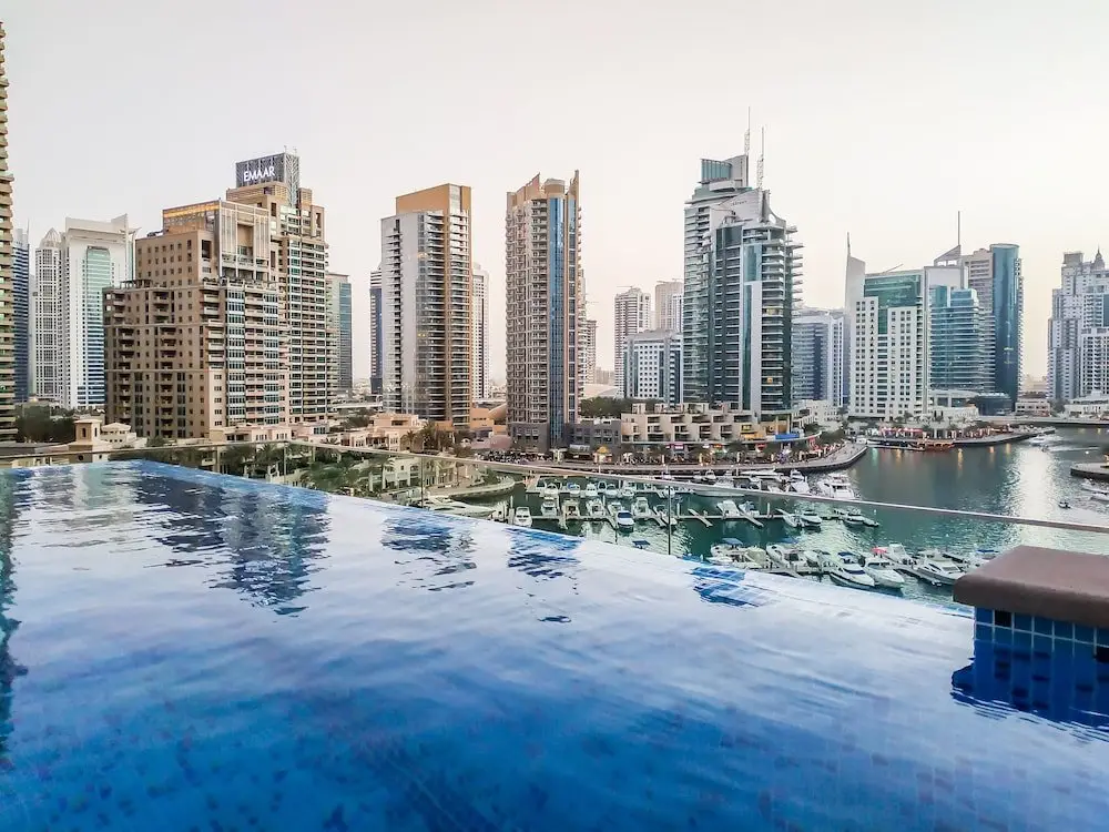 Дубай: Maison Privee - Modern Luxury Apt w/ Spectacular Dubai Marina Vws