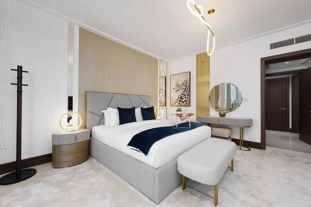 Дубай: Ultra Chic High-floor Apt w Direct Burj Khalifa Fountains Views