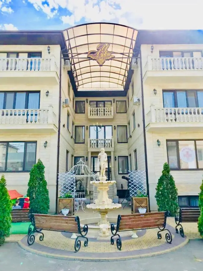 Витязево: Hotel U Luki VIP