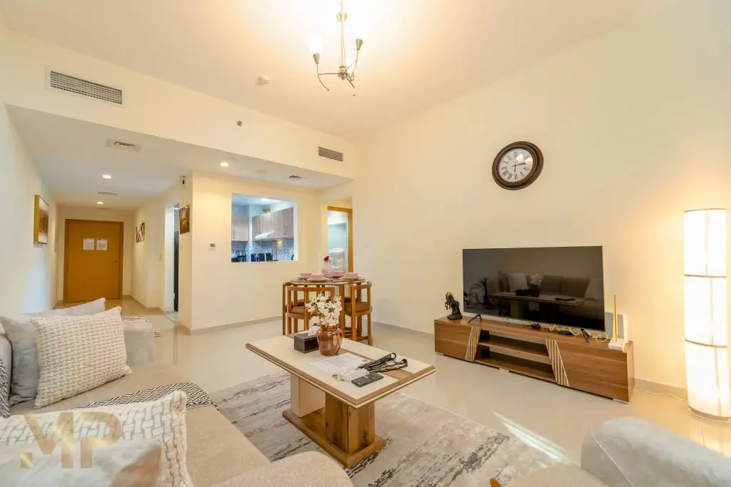 Дубай: Апартаменты Marco Polo Splendid & Newly Furnished 1 BR in JVC With Pool