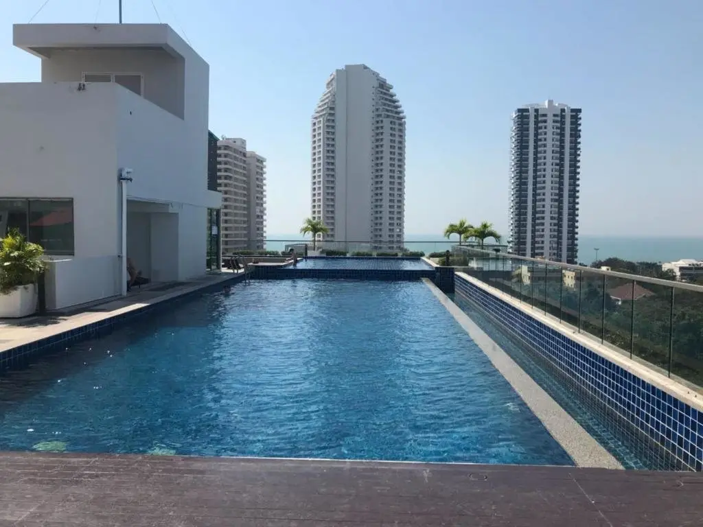 Паттайя: Laguna Bay Beach Condo