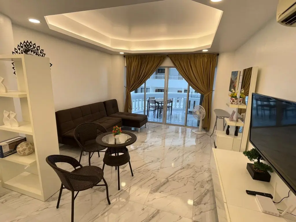 Паттайя: Апартаменты Sky Beach Паттайя