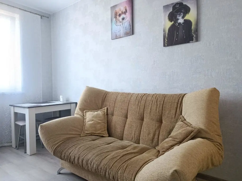 Самара: EasyRent (ИзиРент) на проспекте Карла Маркса 246