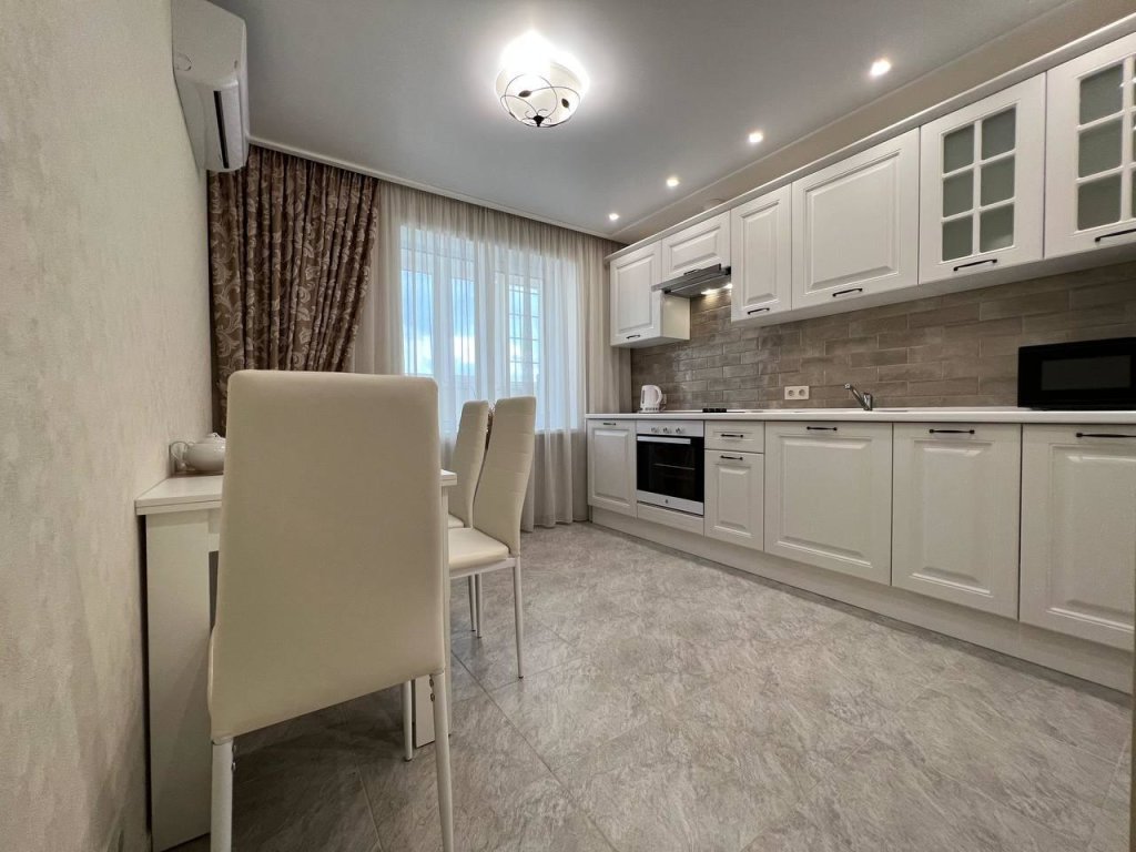 Самара: EasyRent Тухачевского,84