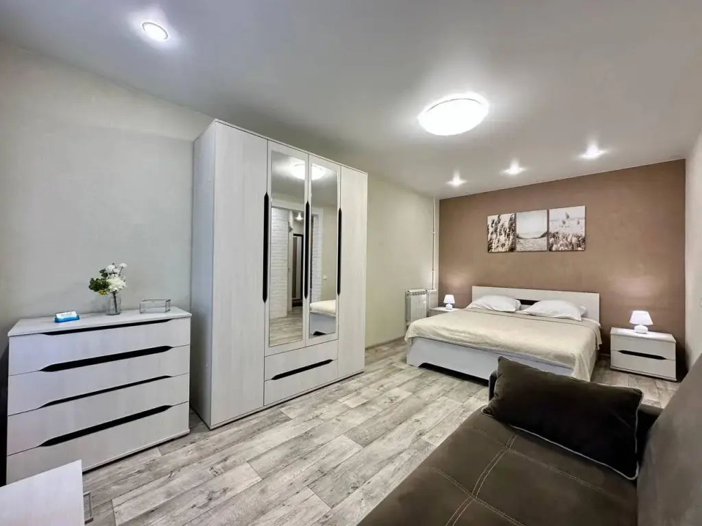 Самара: EasyRent на улице Георгия Димитрова 60
