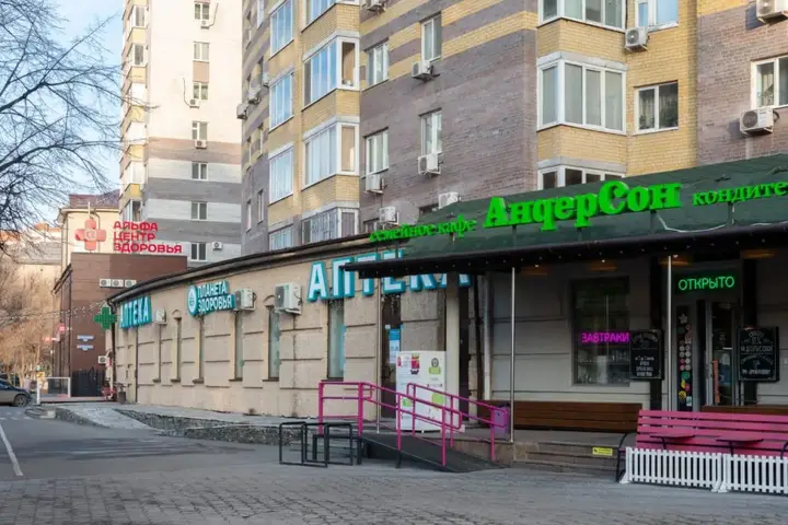 Тюмень: Апартаменты на улице Осипенко 73