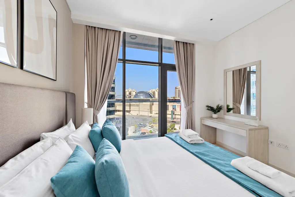 Дубай: Апартаменты Luxury Living in Seven Palm Jumeirah