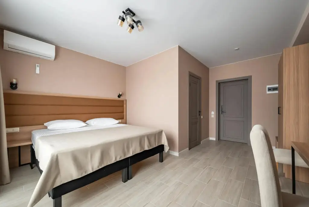 Эсто-Садок: Hotel Leon (Леон)