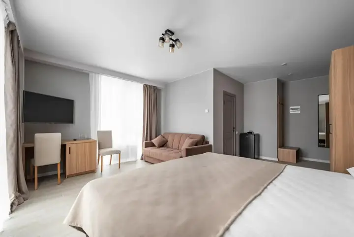 Эсто-Садок: Hotel Leon (Леон)
