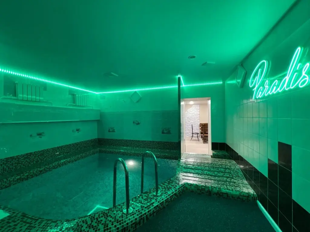 Новосибирск: Гостевой дом Коттедж "Paradise"