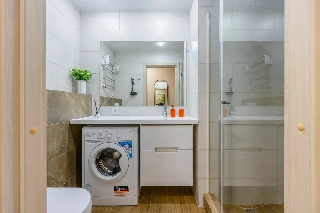 Санкт-Петербург: Apartments & Stories (Апартментс & Сториес) на проспекте Стачек