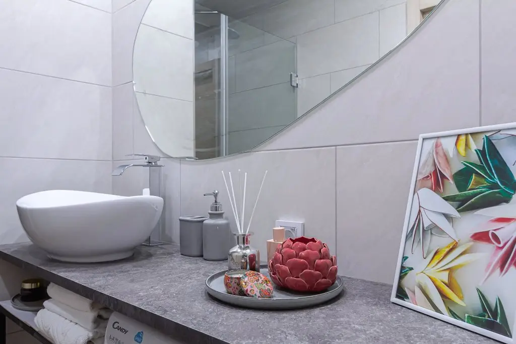 Санкт-Петербург: Apartments & Stories (Апартментс & Сториес) на проспекте Стачек