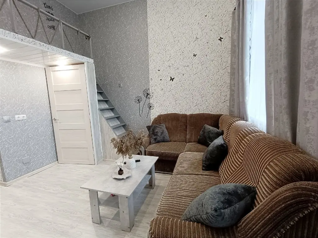 Кронштадт: Квартира Двухуровневая  в Кронштадте