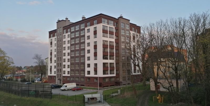Калининград: Павлов у Верхнего озера на ул. Первомайская, д. 5