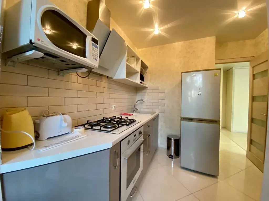 Калининград: West 39 na Gajdara 15A