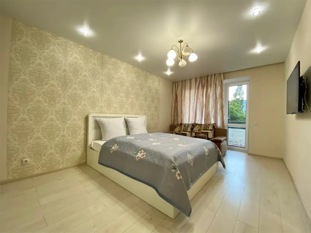 Калининград: West 39 na Gajdara 15A