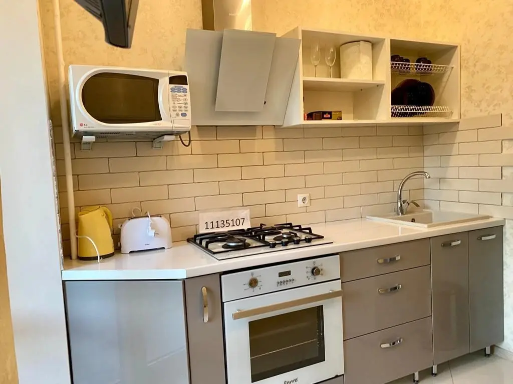 Калининград: West 39 na Gajdara 15A