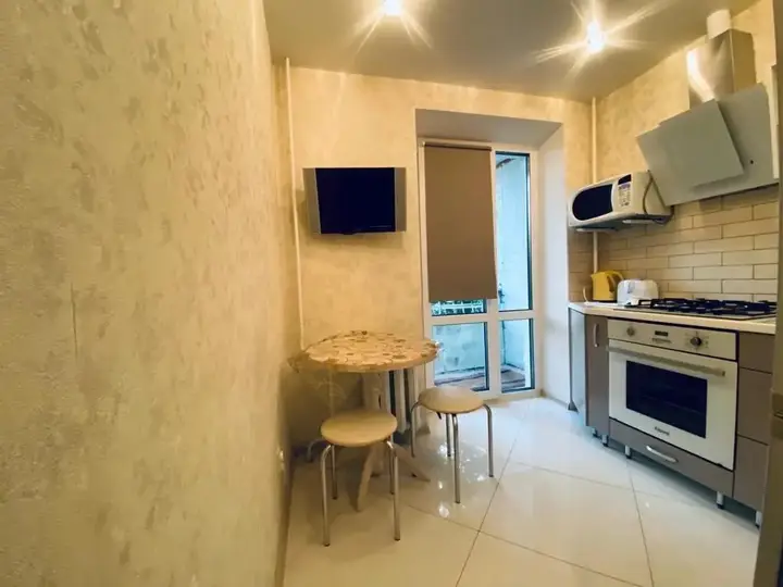 Калининград: West 39 na Gajdara 15A