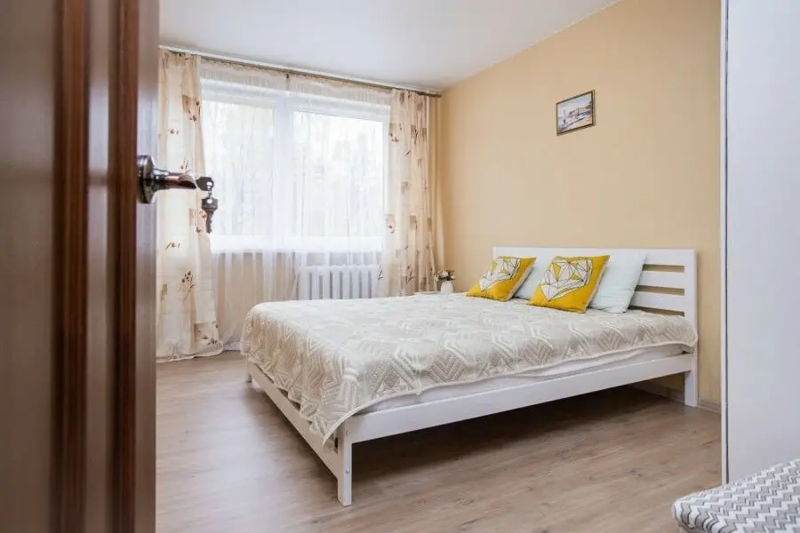 Калининград: ПоСутки в Калининграде, ул. 9 Апреля д. 46