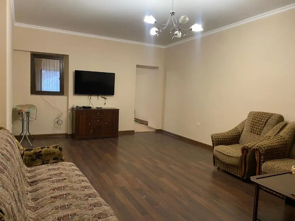 Сухум: Апартаменты Nartaa House