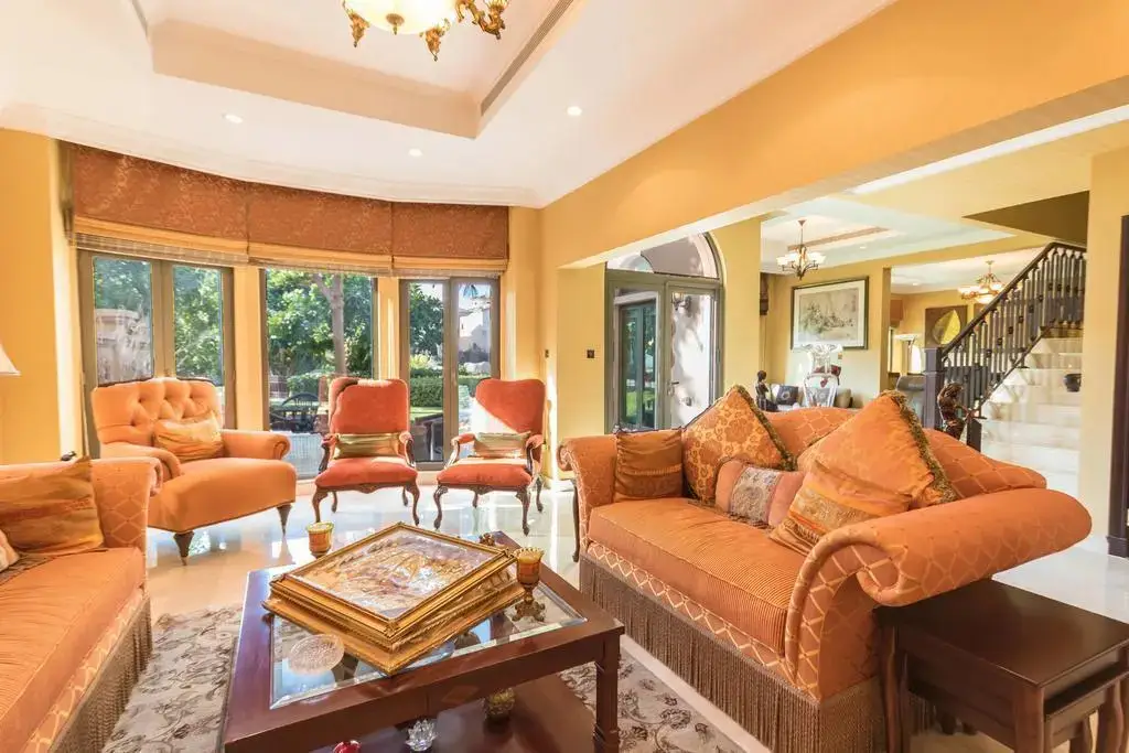 Дубай: The Palm Jumeirah Villas - Frond A