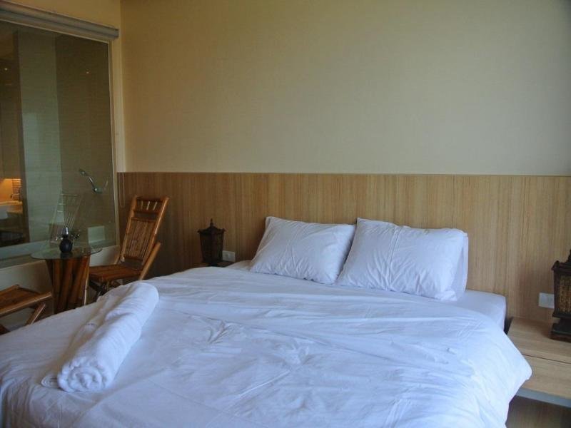 Кхонкэн: Denen Floor11 at Kanyarat Lakeview Condominium