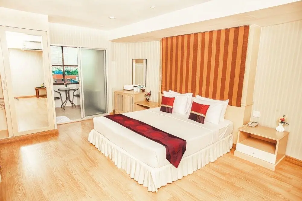 Бангкок: The Cm Hotel