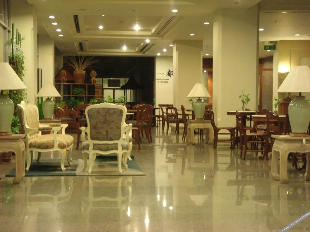 Manhattan Hotel Pathumthani — фото 1