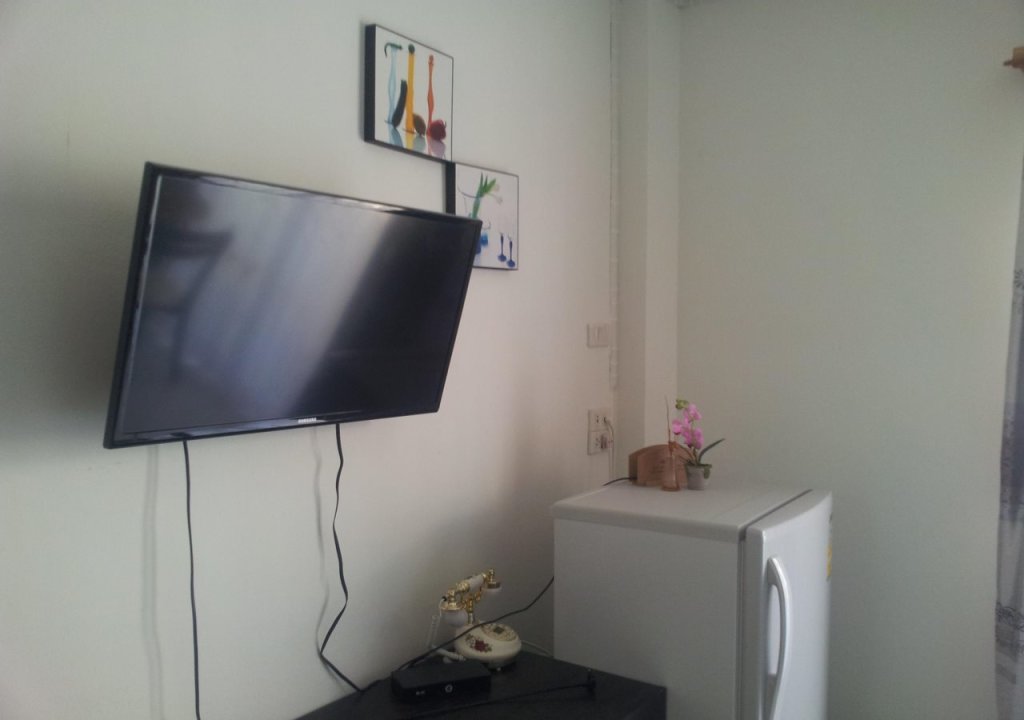 Чонбури: Bangsean Room Female Dormitory
