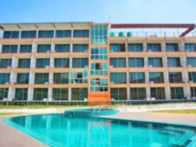 Нонг Нам Дэнг: Capital J Hotel at Khaoyai